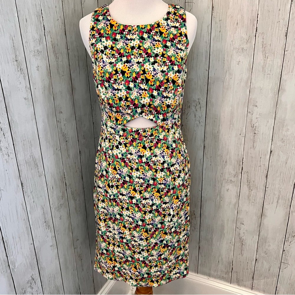 I Heart Ronson Sleeveless Dress with Cut Out N1